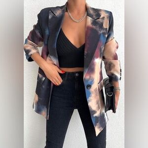 Women’s Statement Blazer Size Large
